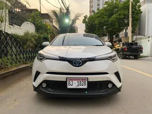 Toyota C-HR G-LED 2017 for Sale