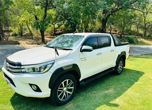 Toyota Hilux Revo V Automatic 2.8 2018 for Sale