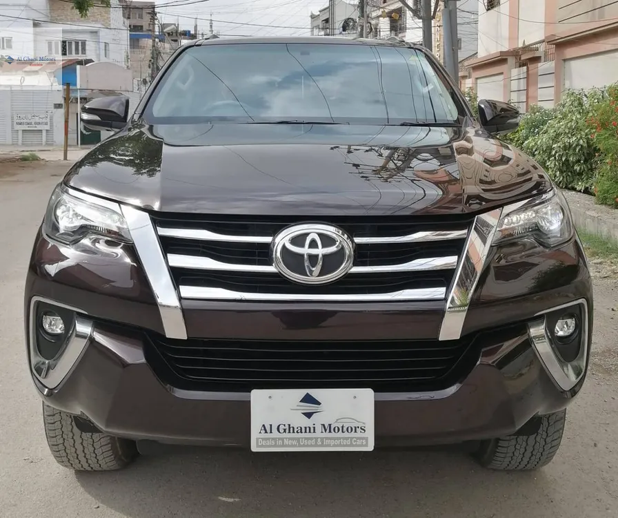 Toyota Fortuner 2018 for Sale in Karachi Image-1
