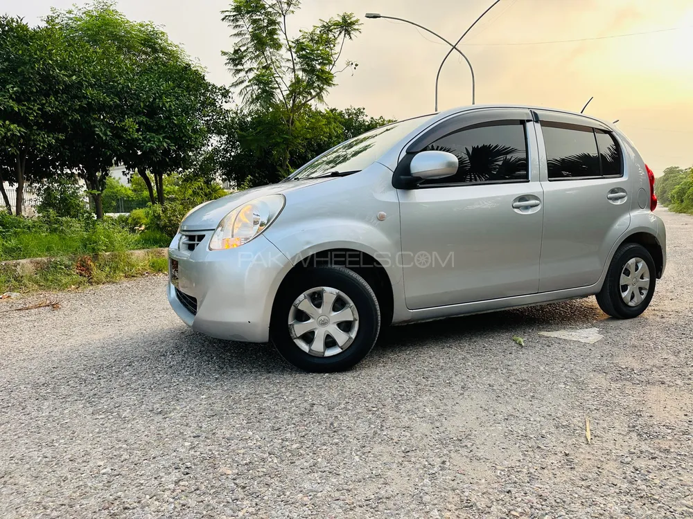 Toyota Passo 2011 for sale in Peshawar