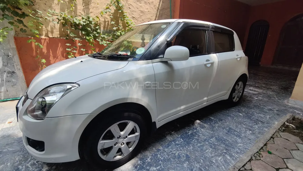 Suzuki Swift 2016 for sale in Lahore