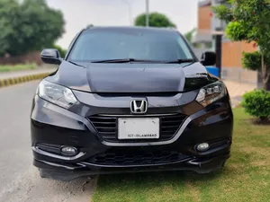 Honda Vezel Hybrid Z 2016 for Sale