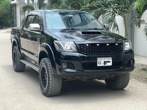 Toyota Hilux D-4D Automatic 2011 for Sale