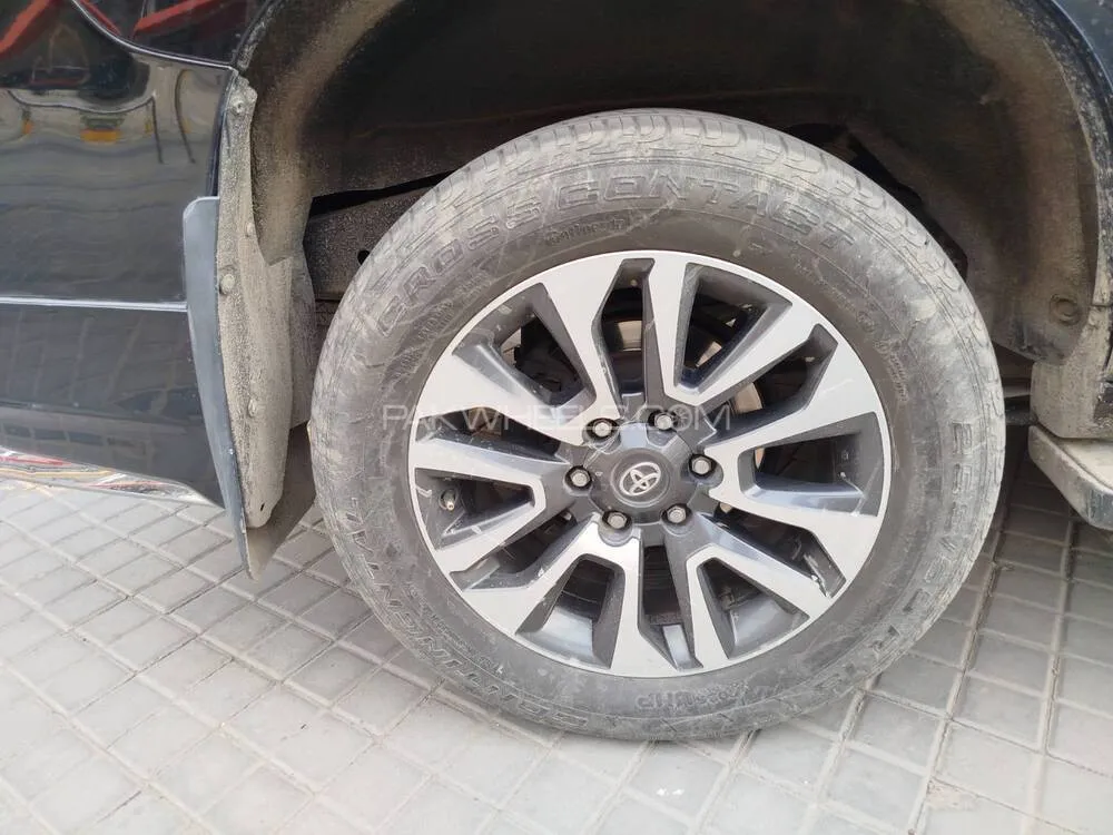 Toyota Prado 2012 for Sale in Faisalabad Toyota Prado 2012 for Sale in Faisalabad Image-14