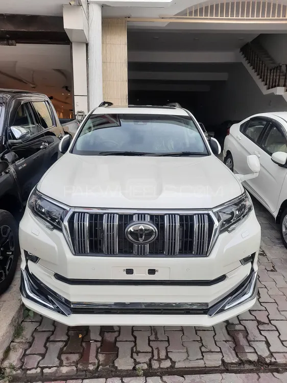 Toyota Prado 2019 for Sale in Lahore Image-1
