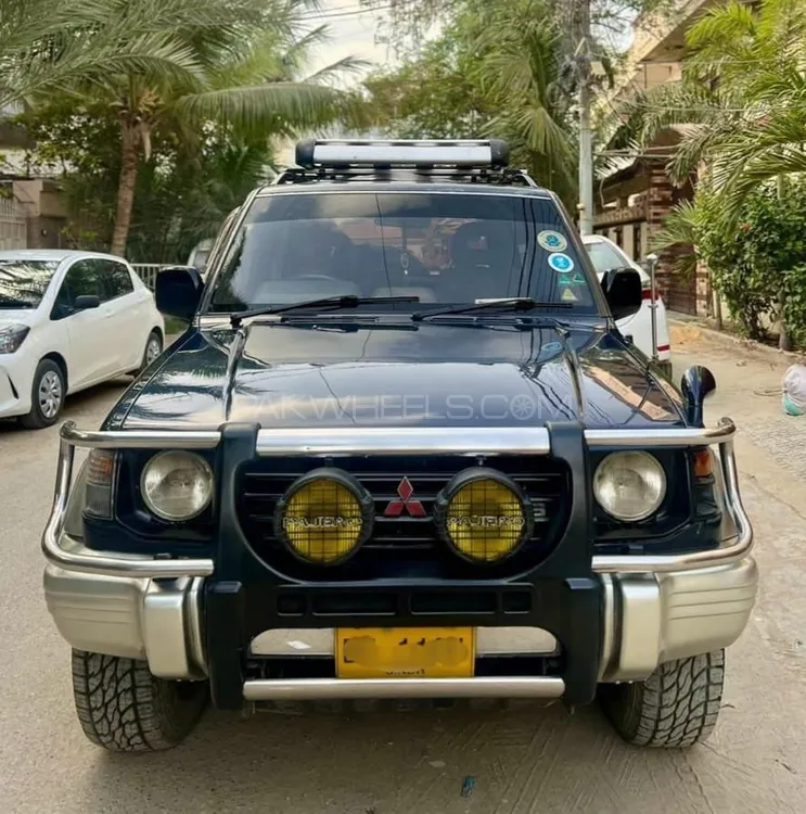 مٹسوبیشی پجیرو 1991 for Sale in کراچی Image-1