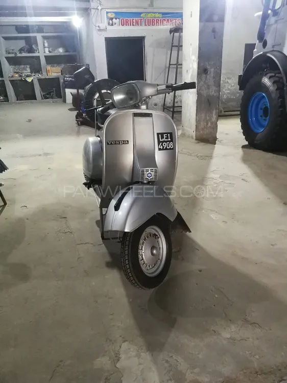 Vespa 150cc 1972 for Sale Image-1