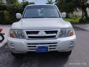 Mitsubishi Pajero GLS 2.8D 2003 for Sale