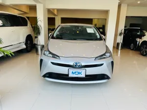 Toyota Prius S Touring Selection 2021 for Sale