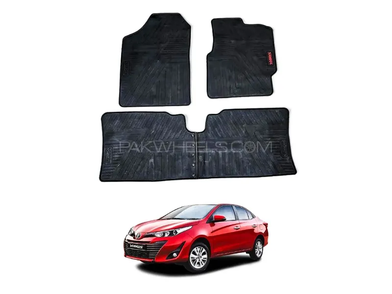Toyota Yaris Diamond Rubber Floor Mats | Black Image-1