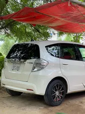 Honda Fit 1.3 Hybrid 10th Anniversary 2012 for Sale