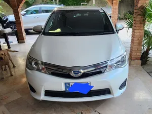 Toyota Corolla Fielder Hybrid G 2014 for Sale