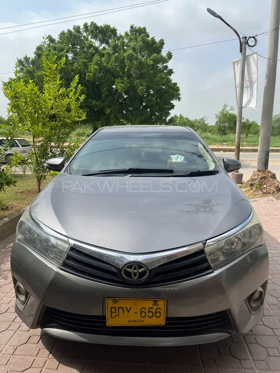 Toyota Corolla 2015 for Sale in Karachi Image-1