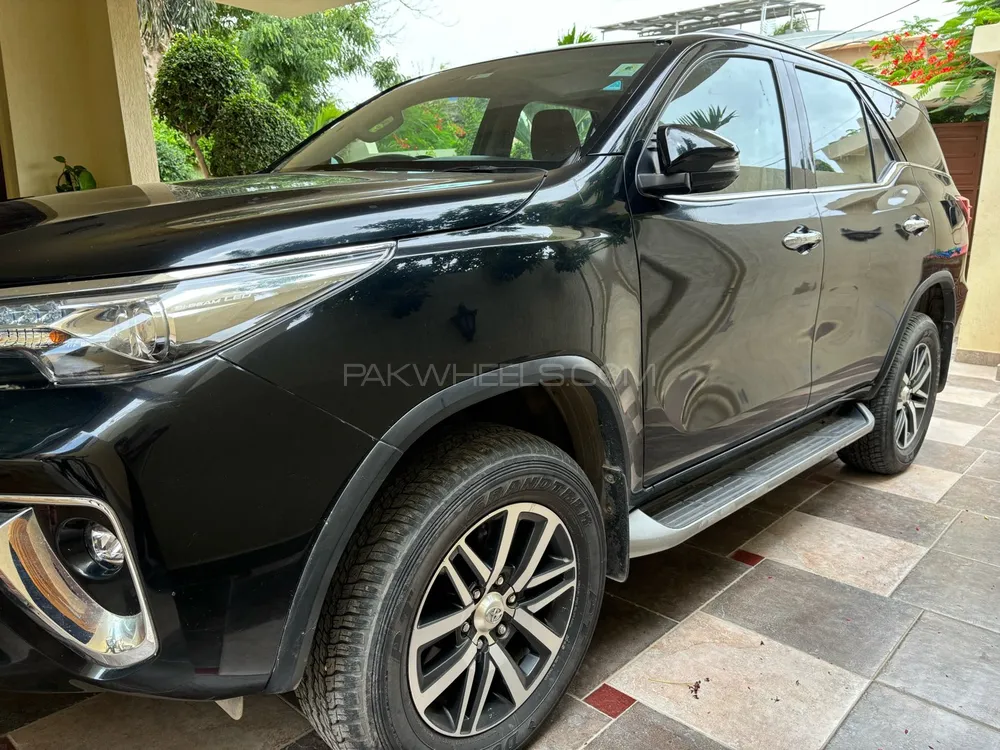 Toyota Fortuner 2021 for sale in Karachi