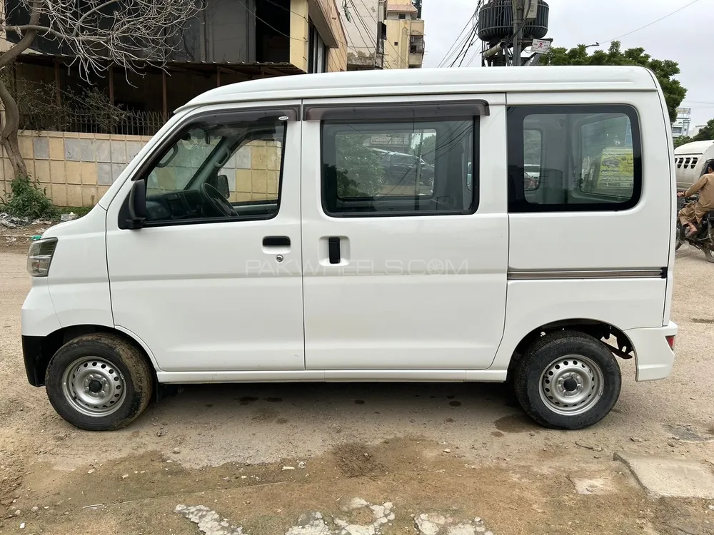 Daihatsu Hijet 2019 for sale in Karachi