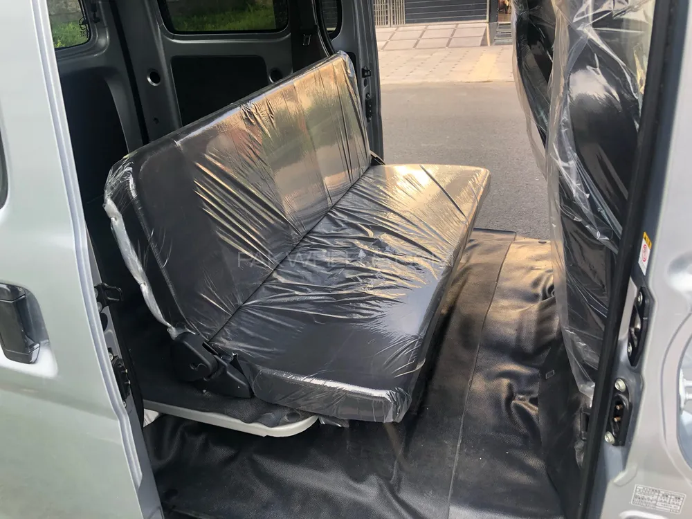 Daihatsu Hijet 2020 for Sale in Gujranwala Daihatsu Hijet 2020 for Sale in Gujranwala Image-8