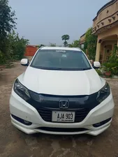 Honda Vezel Hybrid Z 2014 for Sale