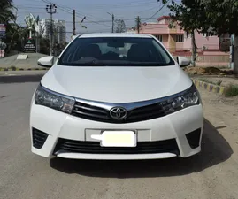 Toyota Corolla XLi VVTi 2015 for Sale