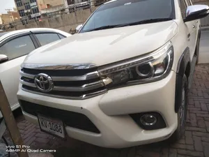 Toyota Hilux Revo G 2.8 2016 for Sale