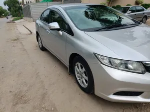 Honda Civic VTi Prosmatec 1.8 i-VTEC 2013 for Sale