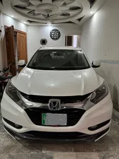 Honda Vezel Hybrid Z 2014 for Sale