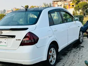 Nissan Tiida 2013 for Sale