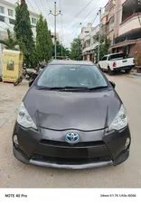 Toyota Aqua S 2012 for Sale