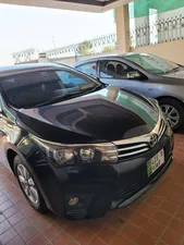 Toyota Corolla Altis Grande CVT-i 1.8 2015 for Sale