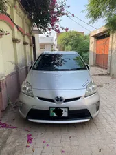 Toyota Prius L 1.8 2012 for Sale