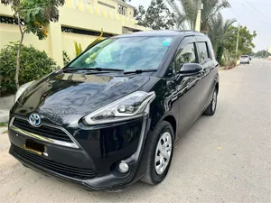 Toyota Sienta X 2015 for Sale