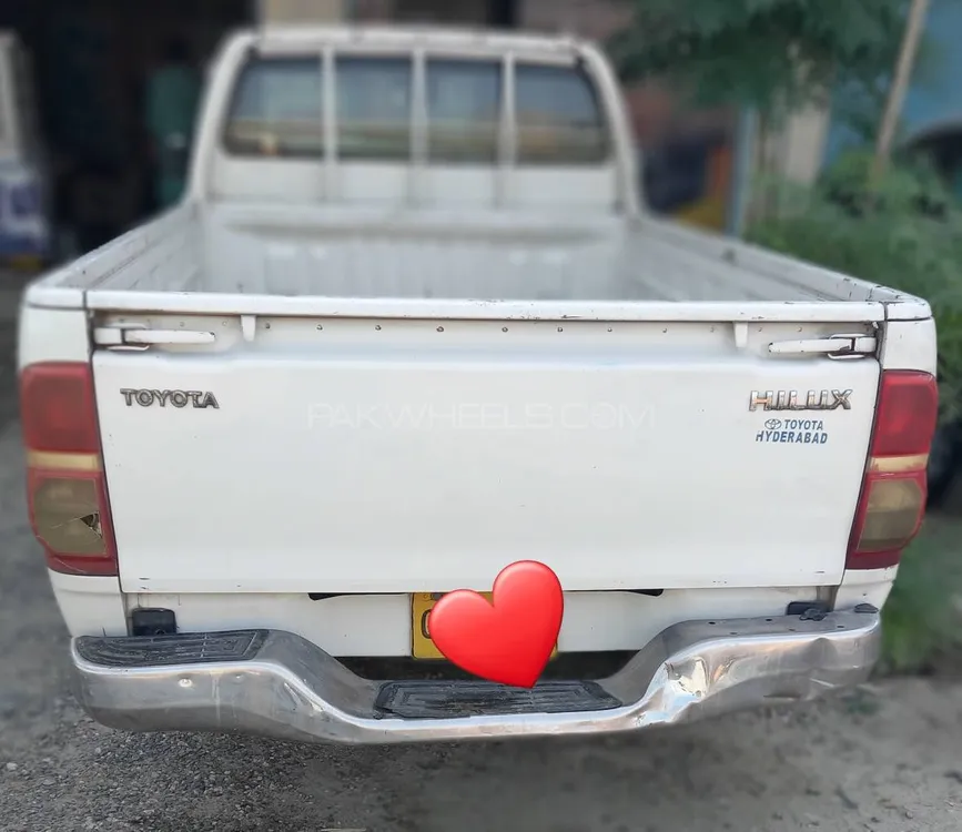 Toyota Hilux 2011 for Sale in Talagang Image-1