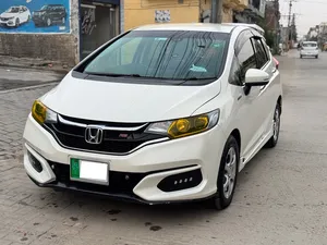 Honda Fit 1.5 Hybrid S Package 2017 for Sale