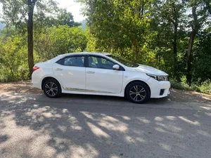 Toyota Corolla Altis Grande CVT-i 1.8 2016 for Sale