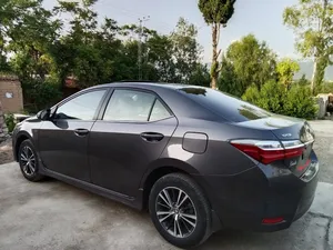 Toyota Corolla Altis Grande CVT-i 1.8 2017 for Sale