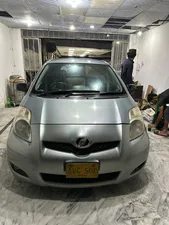 Toyota Vitz F 1.3 2011 for Sale