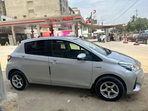 Toyota Vitz Hybrid F 1.5 2017 for Sale