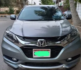 Honda Vezel Hybrid Z 2015 for Sale