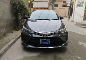 Toyota Corolla Altis Automatic 1.6 2018 for Sale