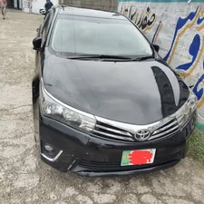 Toyota Corolla Altis CVT-i 1.8 2014 for Sale