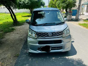 Daihatsu Move Custom X 2018 for Sale