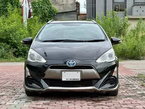 Toyota Aqua X Urban 2015 for Sale