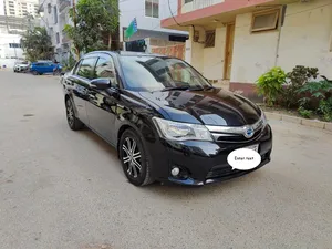 Toyota Corolla Axio Hybrid 1.5 2014 for Sale