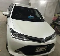 Toyota Corolla Fielder Hybrid G  WB  2015 for Sale