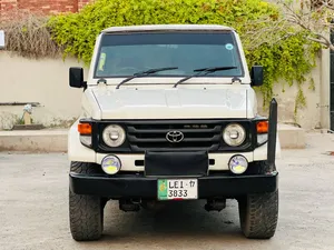 Toyota Land Cruiser 1985 for Sale