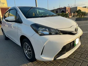 Toyota Vitz F 1.0 2014 for Sale