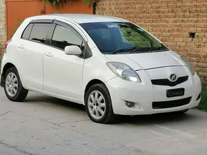 Toyota Vitz F 1.3 2007 for Sale