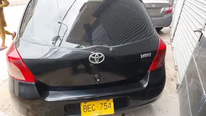 Toyota Vitz F 1.3 2011 for Sale