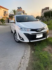 Toyota Yaris GLI MT 1.3 2020 for Sale