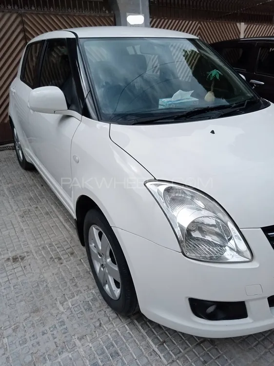 Suzuki Swift 2016 for sale in Karachi