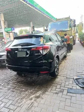 Honda Vezel 2014 for Sale